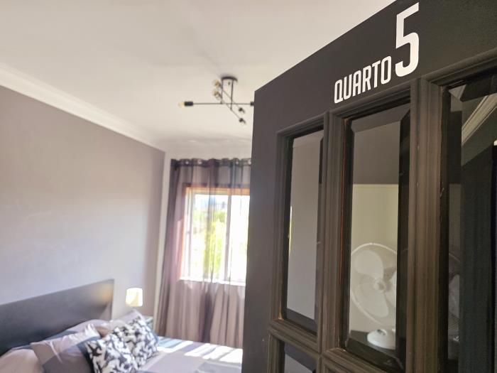 Quarto 5 N. Direções T5
